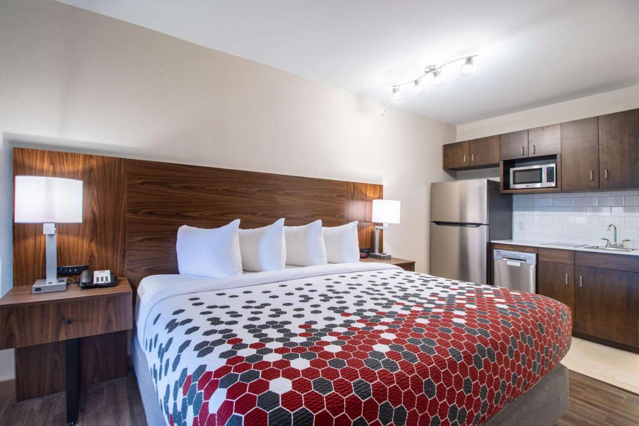 Econo Lodge Inn & Suites Foley-North Gulf Shores エクステリア 写真