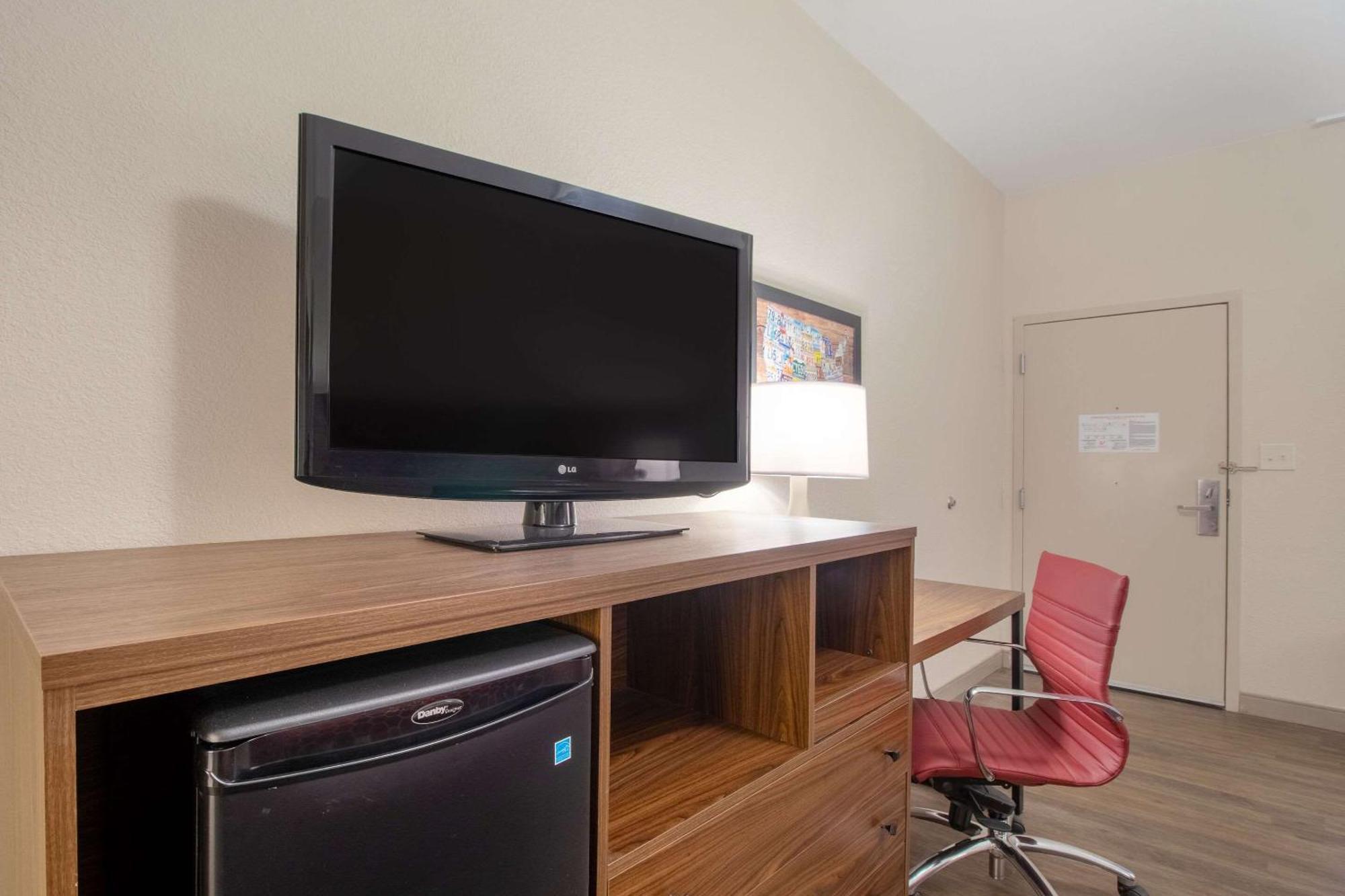 Econo Lodge Inn & Suites Foley-North Gulf Shores エクステリア 写真