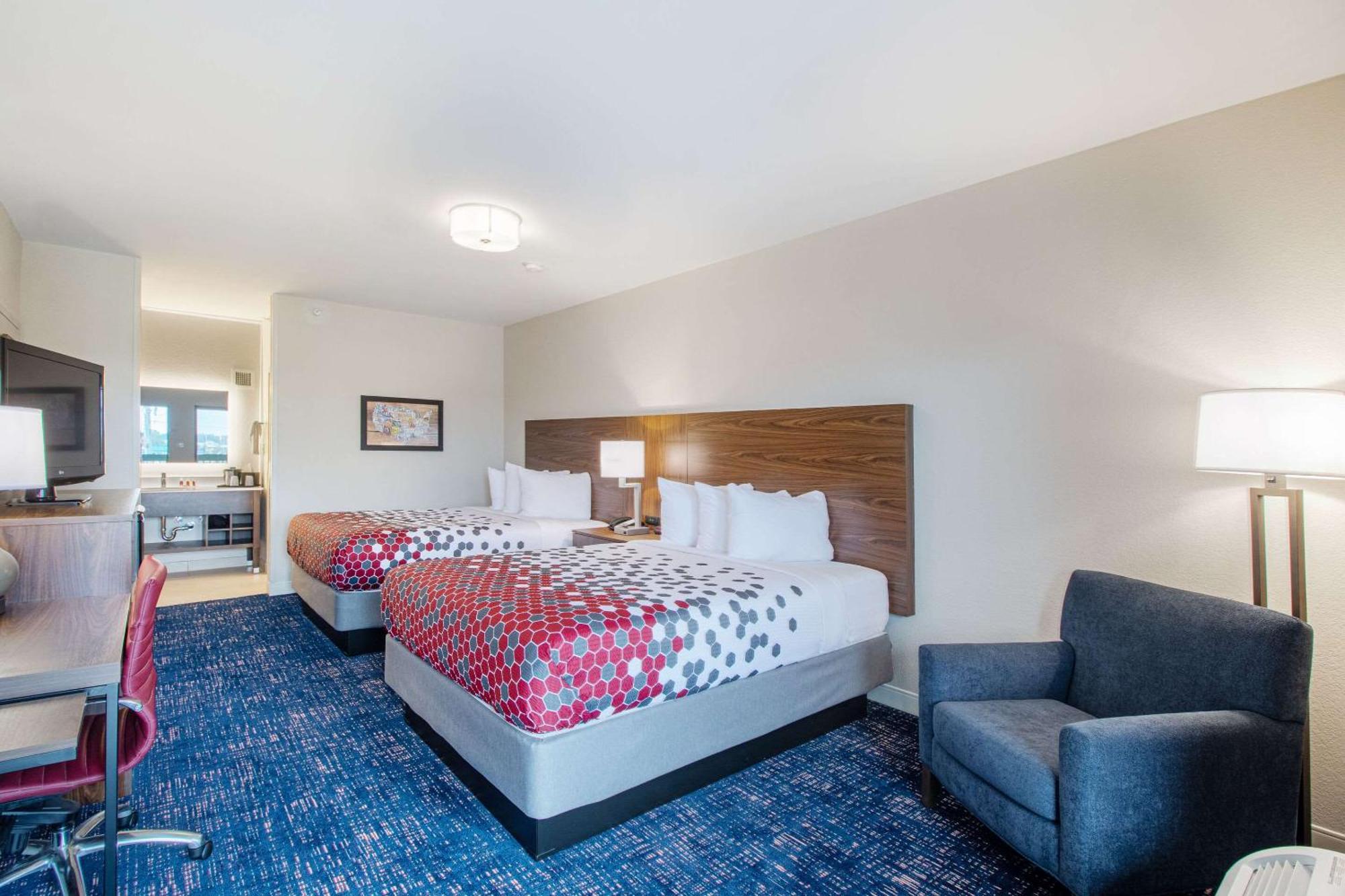 Econo Lodge Inn & Suites Foley-North Gulf Shores エクステリア 写真