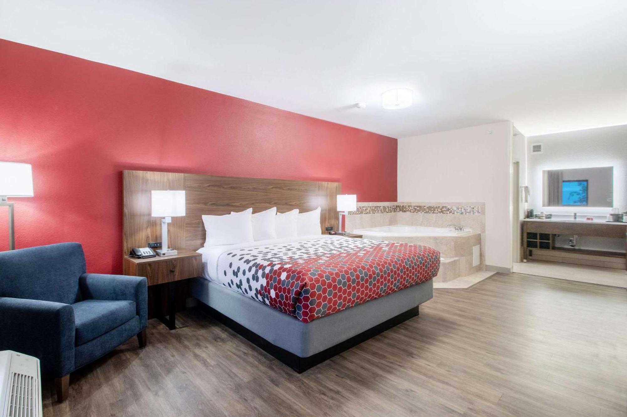 Econo Lodge Inn & Suites Foley-North Gulf Shores エクステリア 写真