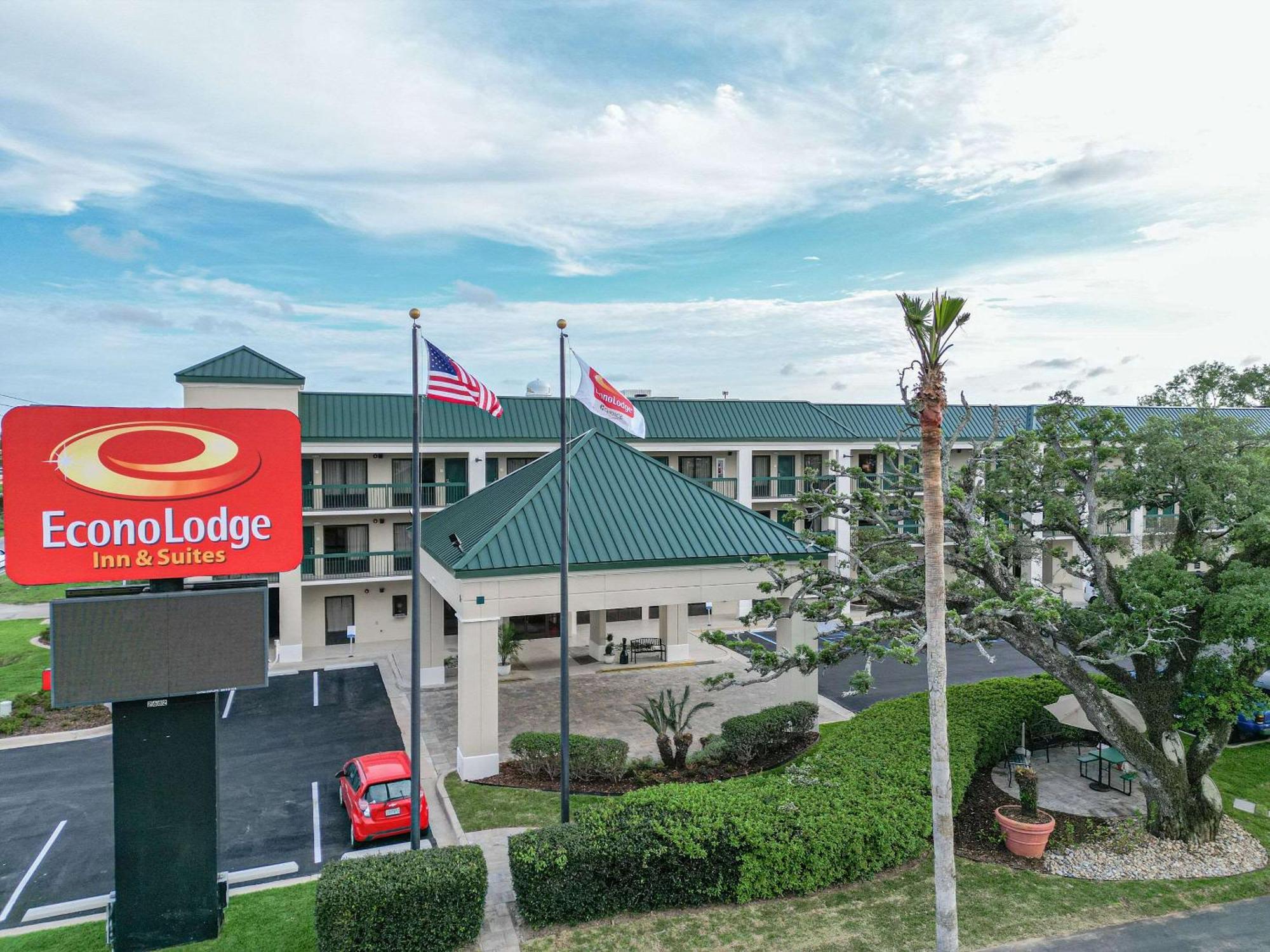 Econo Lodge Inn & Suites Foley-North Gulf Shores エクステリア 写真